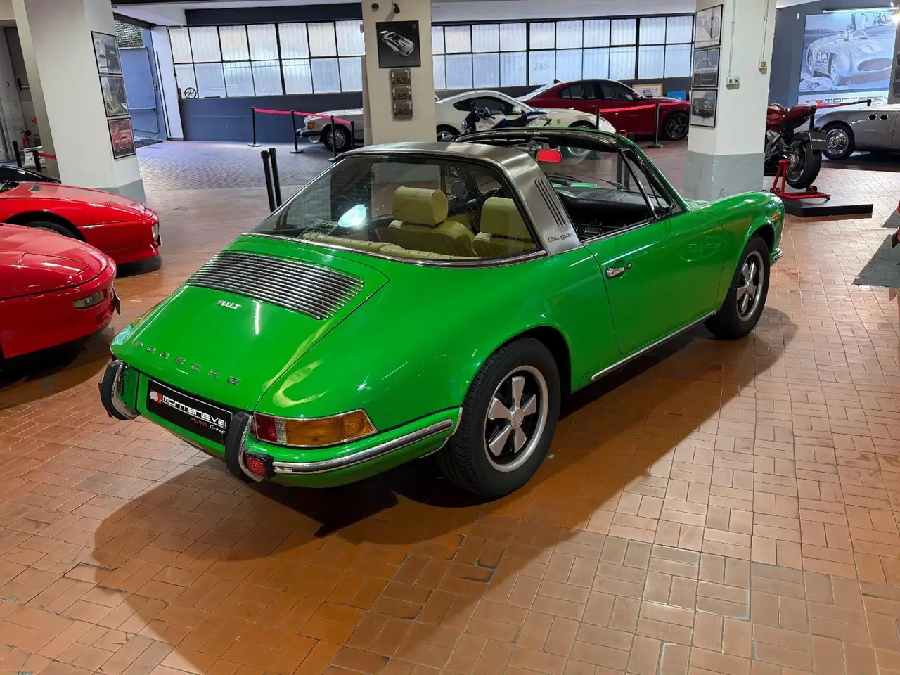 Porsche 911 Targa 2.2T Conda Green-Pelle Beige-Service book, foto 6
