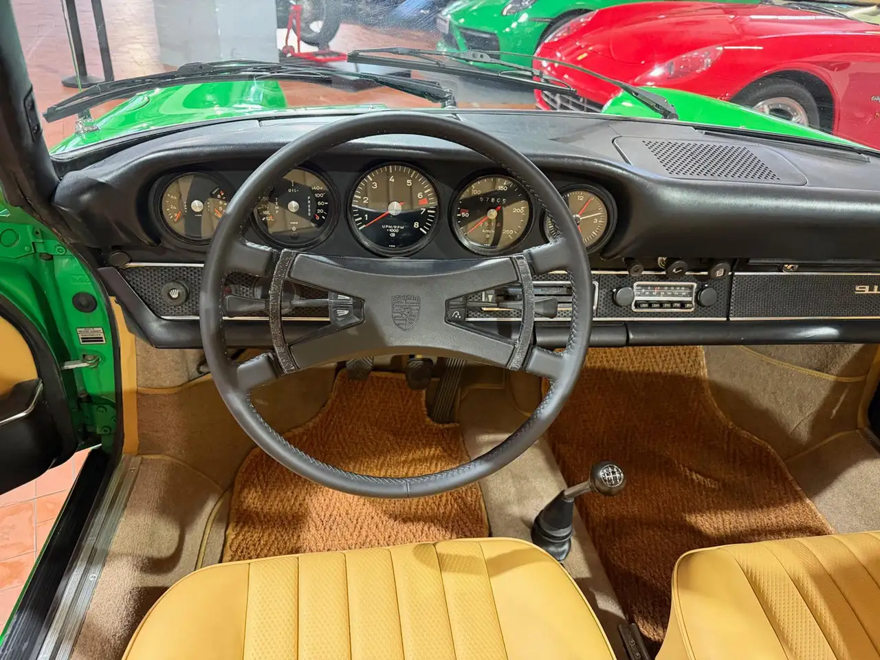Porsche 911 Targa 2.2T Conda Green-Pelle Beige-Service book, foto 8