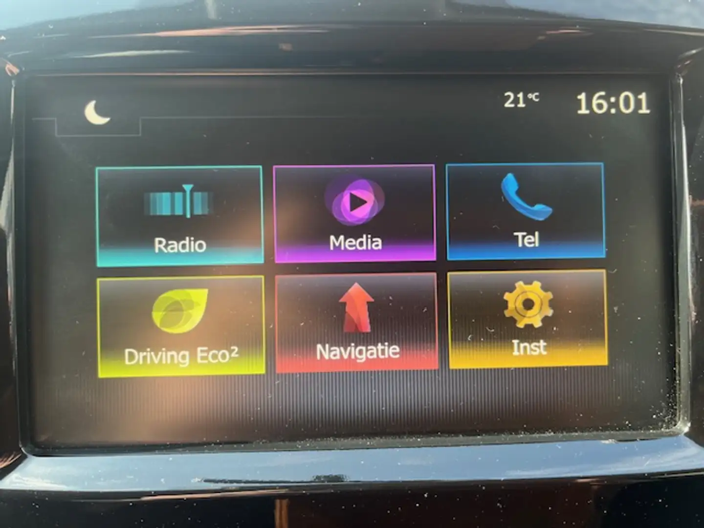 Renault Clio 0.9 TCe Limited Trekhaak Navigatie Grijs - 2