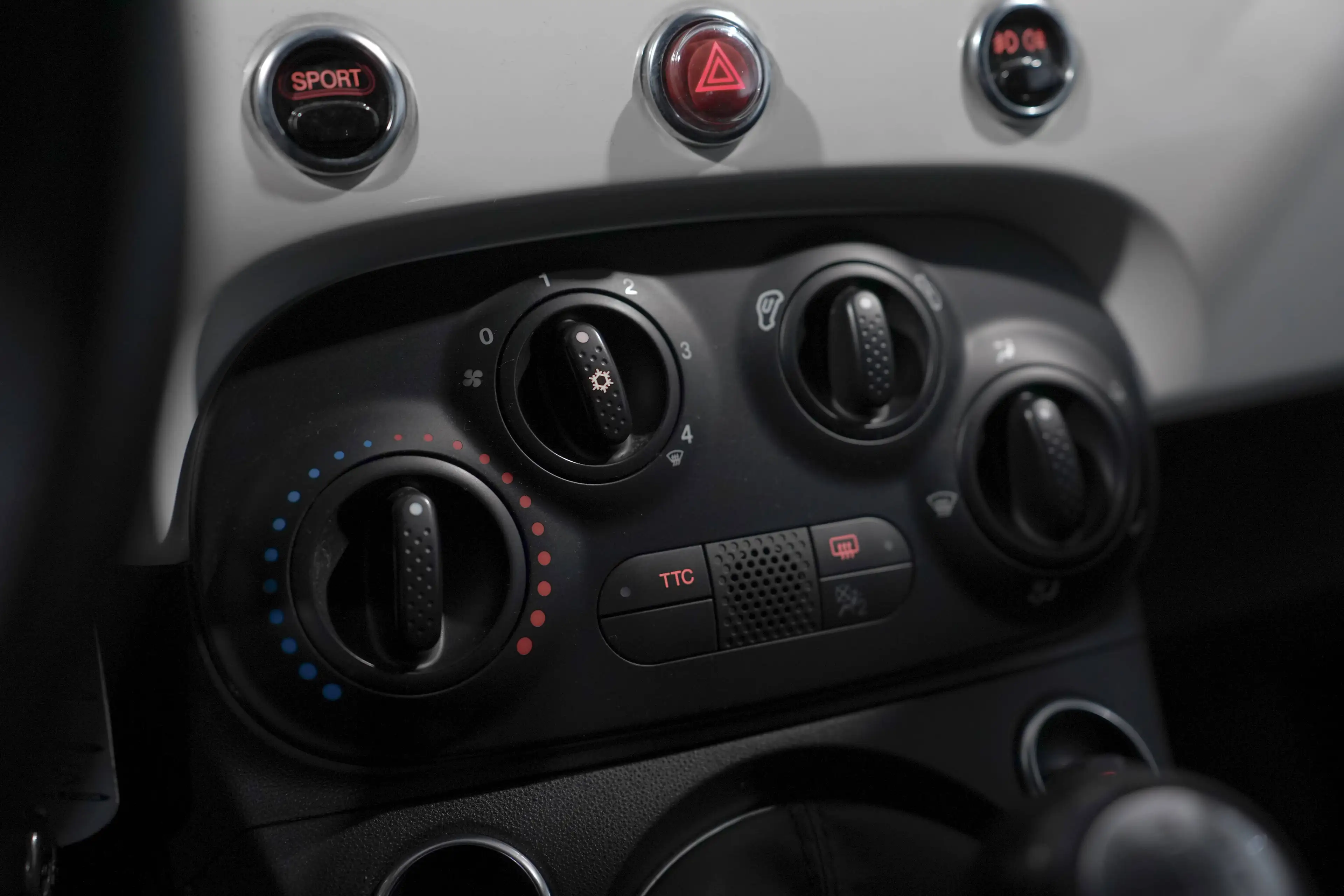 Abarth 595 ✖️ SPORT | VIRTUAL COCKPIT | GPS✔️ — photo 9