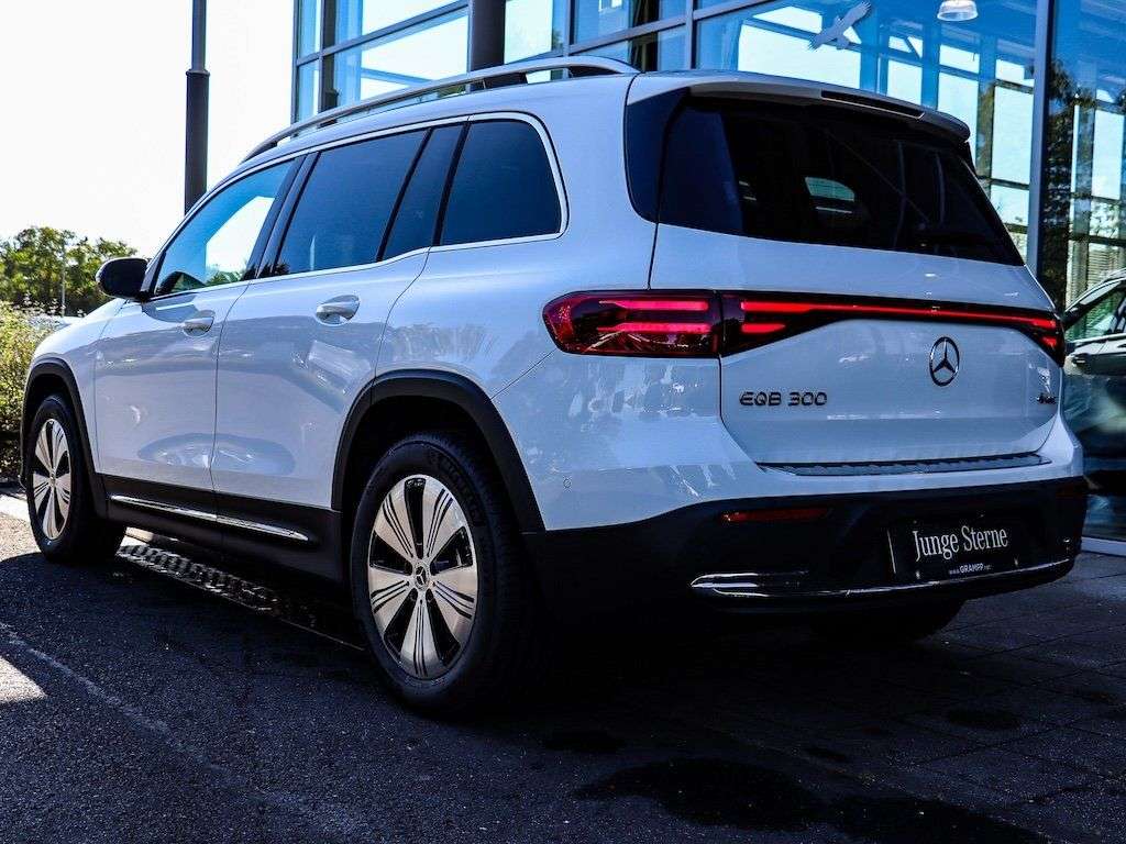 Mercedes-Benz EQB