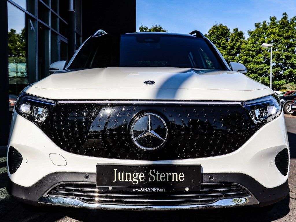 Mercedes-Benz EQB