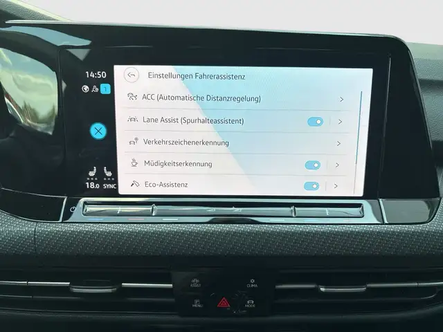 Volkswagen Golf view 14