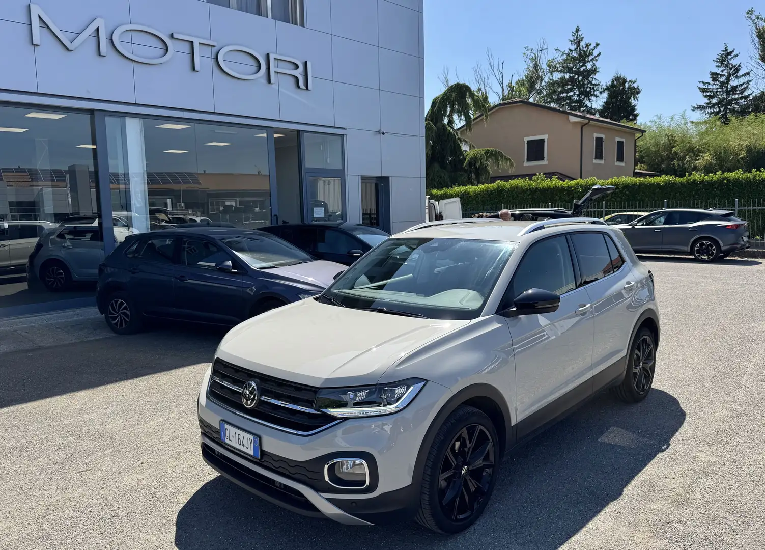 Volkswagen T-Cross 1.0 tsi Advanced 110cv + Black P. /NO VINCOLI Grey - 1