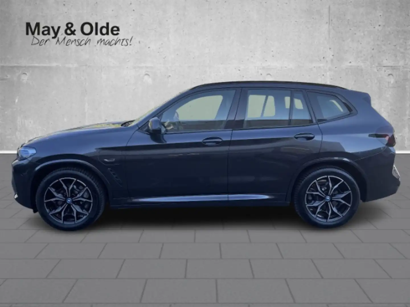 BMW X3 xDrive 30e M Sport HUD Laser AHK Navi LED Ambiente Grijs - 2