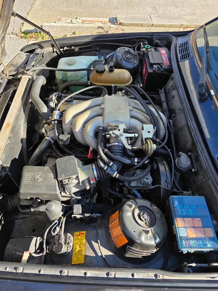 BMW 320i Coupe E30, foto 10