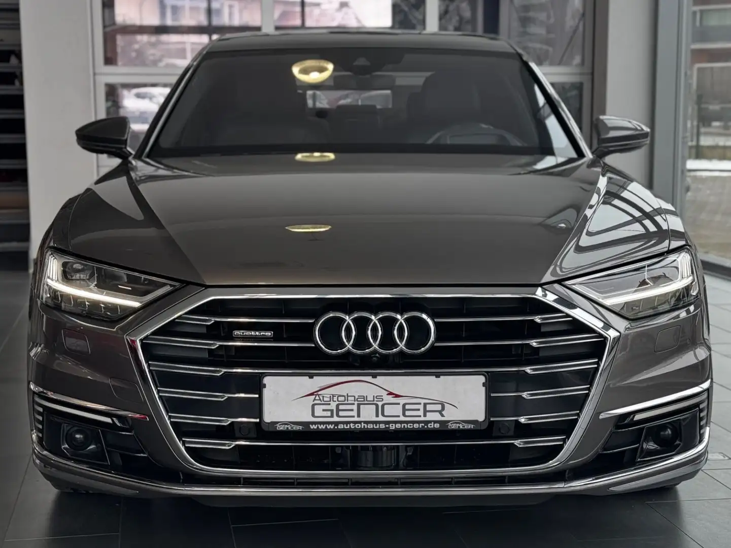 Audi A8 60 TFSI e quattro "Matrix/Head-Up/Air/B&O" Grau - 2