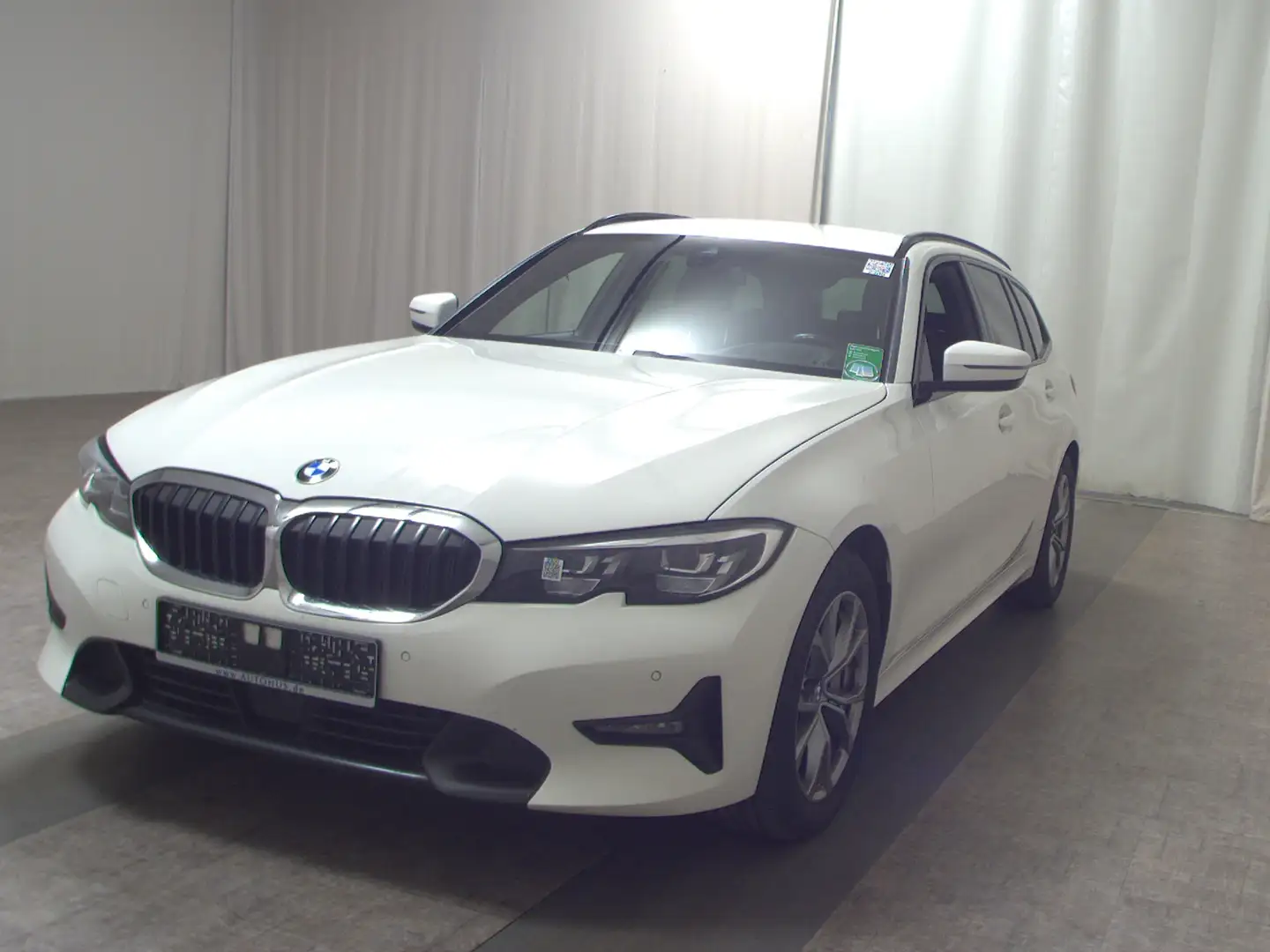 BMW 330 dA xDr Sport-Line T-Leder Navi LED LC-Pro HuD Weiß - 2
