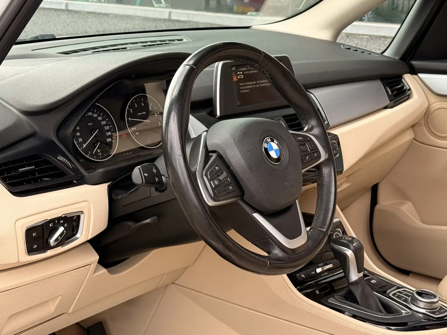 BMW 225 2-serie Active Tourer 225xe iPerformance Centennia Wit - 2