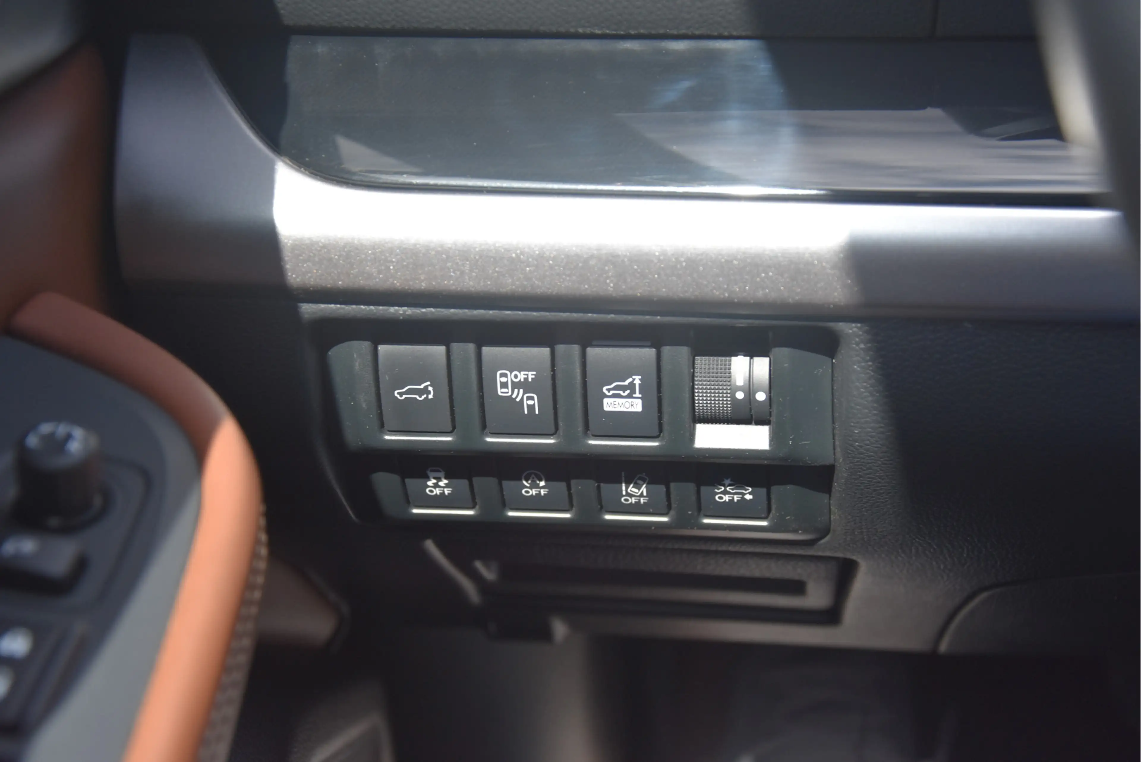 Subaru OUTBACK 2.5i Premium — photo 14