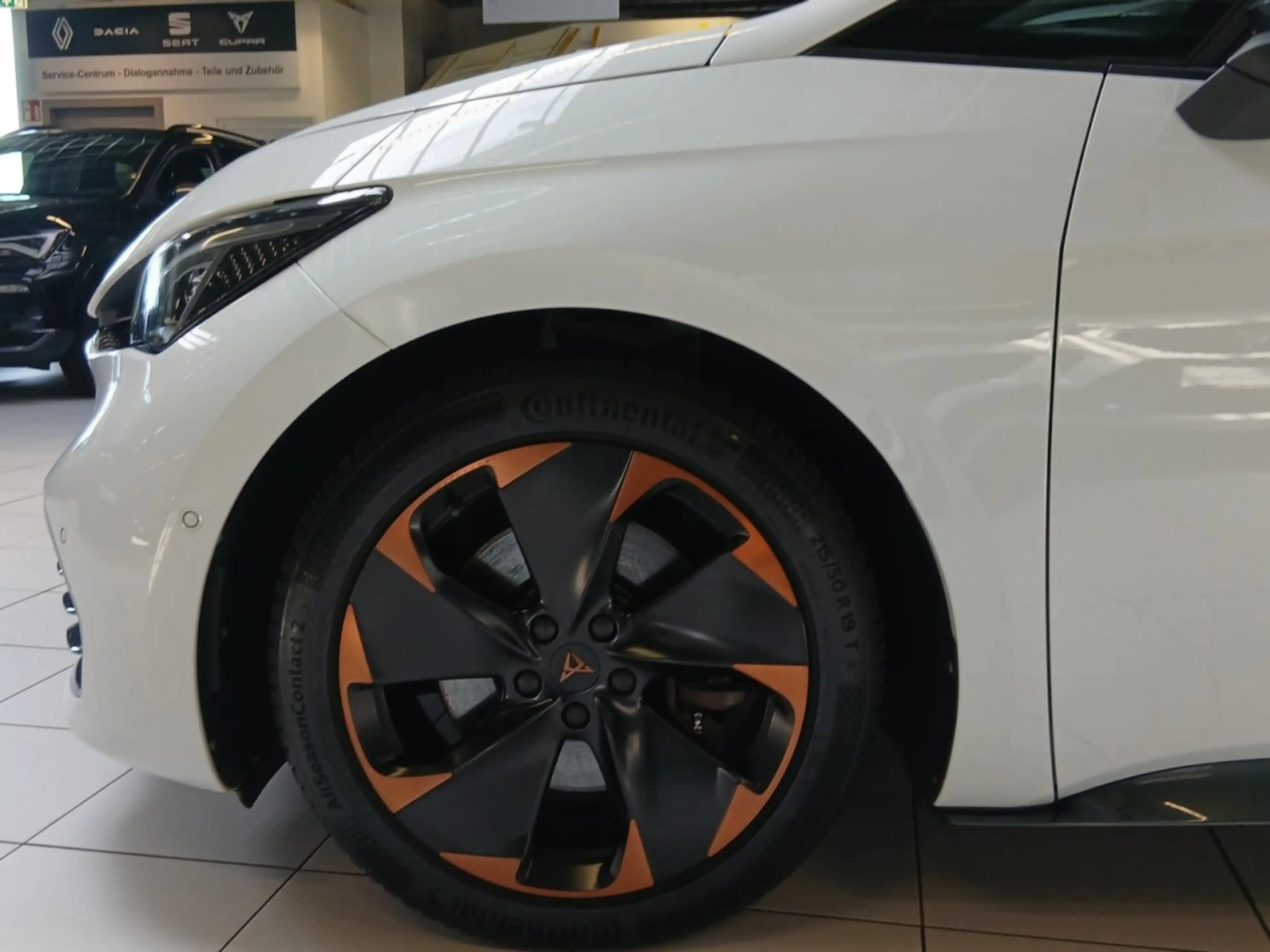 CUPRA Born 170 kW Klima Navi Rückfahrkamera Panoramadach — photo 7