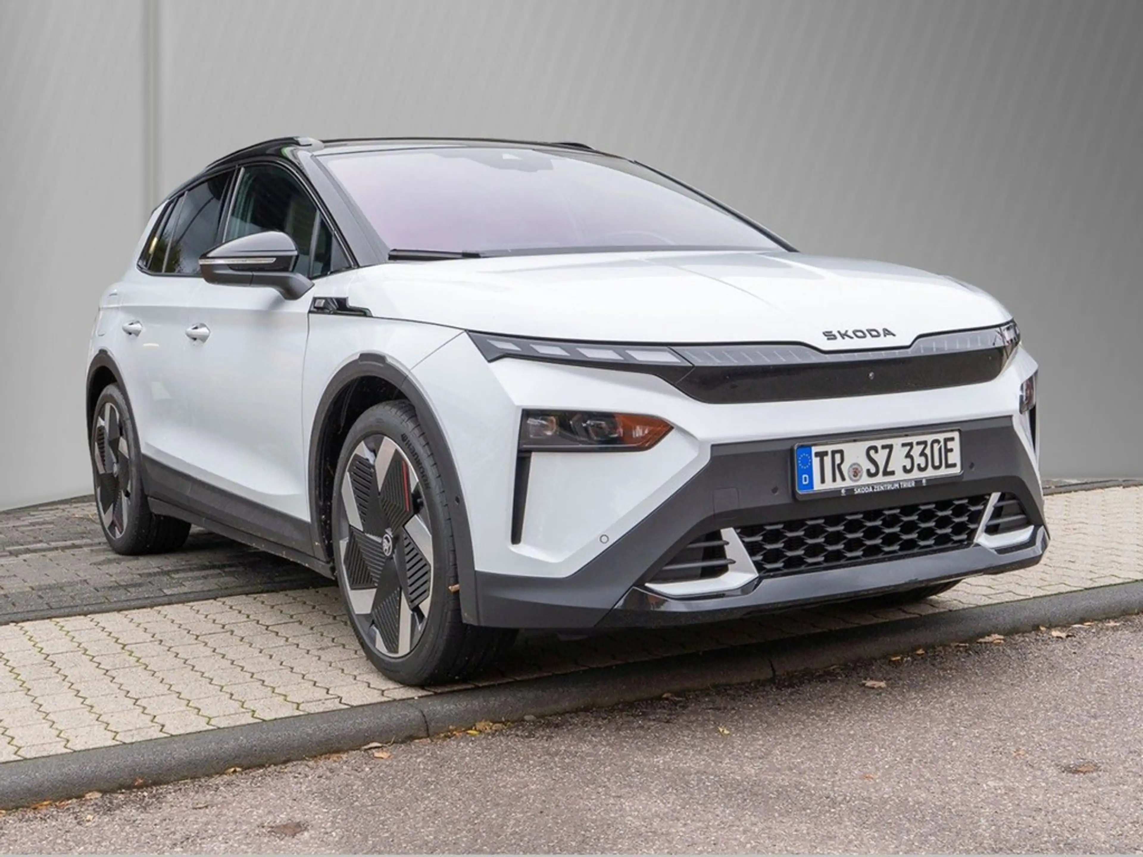 Skoda Elroq 85 Lodge Maxx-Paket, Wärmepumpe — photo 2