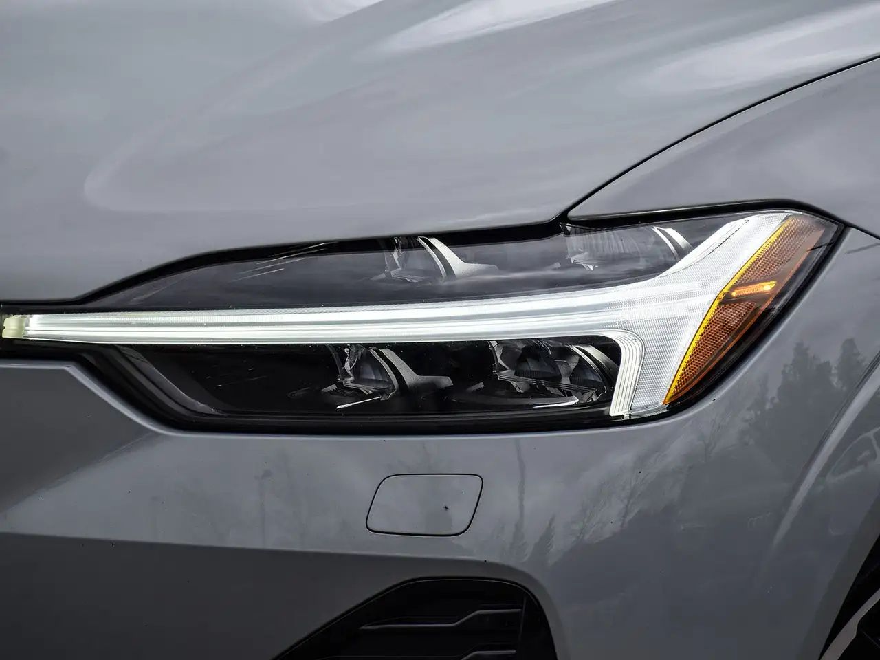 Volvo XC60 снимка Volvo XC60