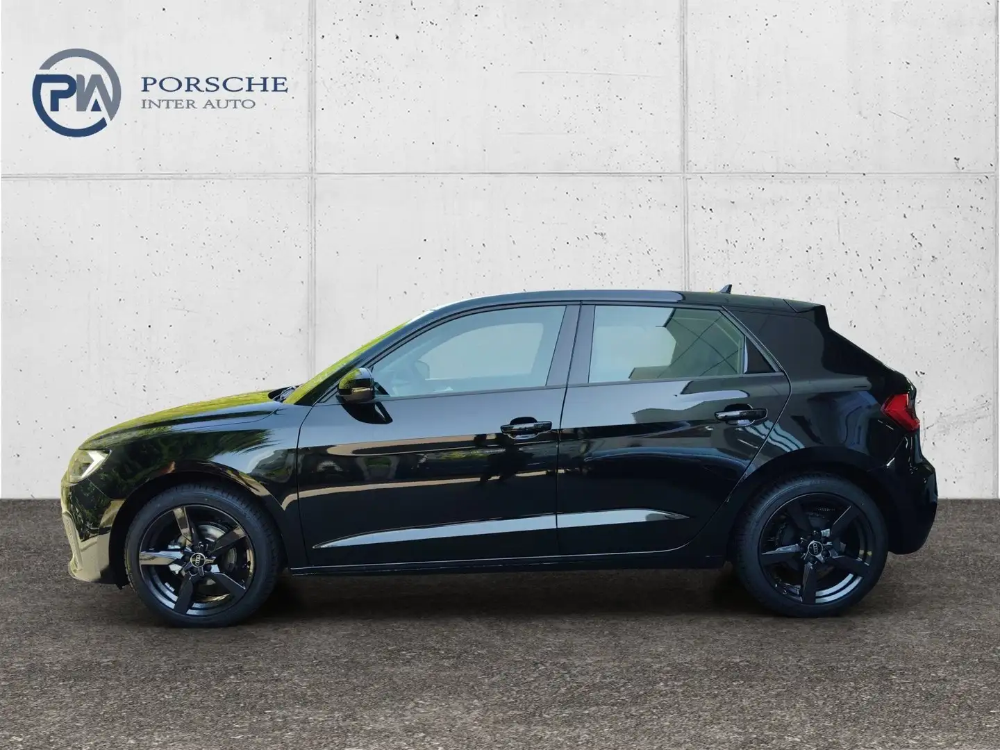 Audi A1 25 TFSI intense Schwarz - 2