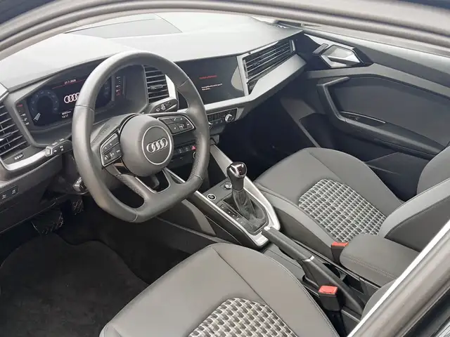 Audi A1 view 7
