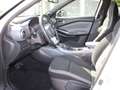 Nissan Juke 1.0DIG-T DCT Enigma Sports.Kamera Sitzh.AHK Weiß - thumbnail 6