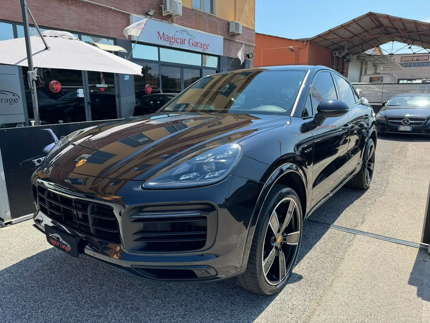 Porsche Cayenne Cayenne Coupe 3.0 e-hybrid  tiptronic Nero - 1
