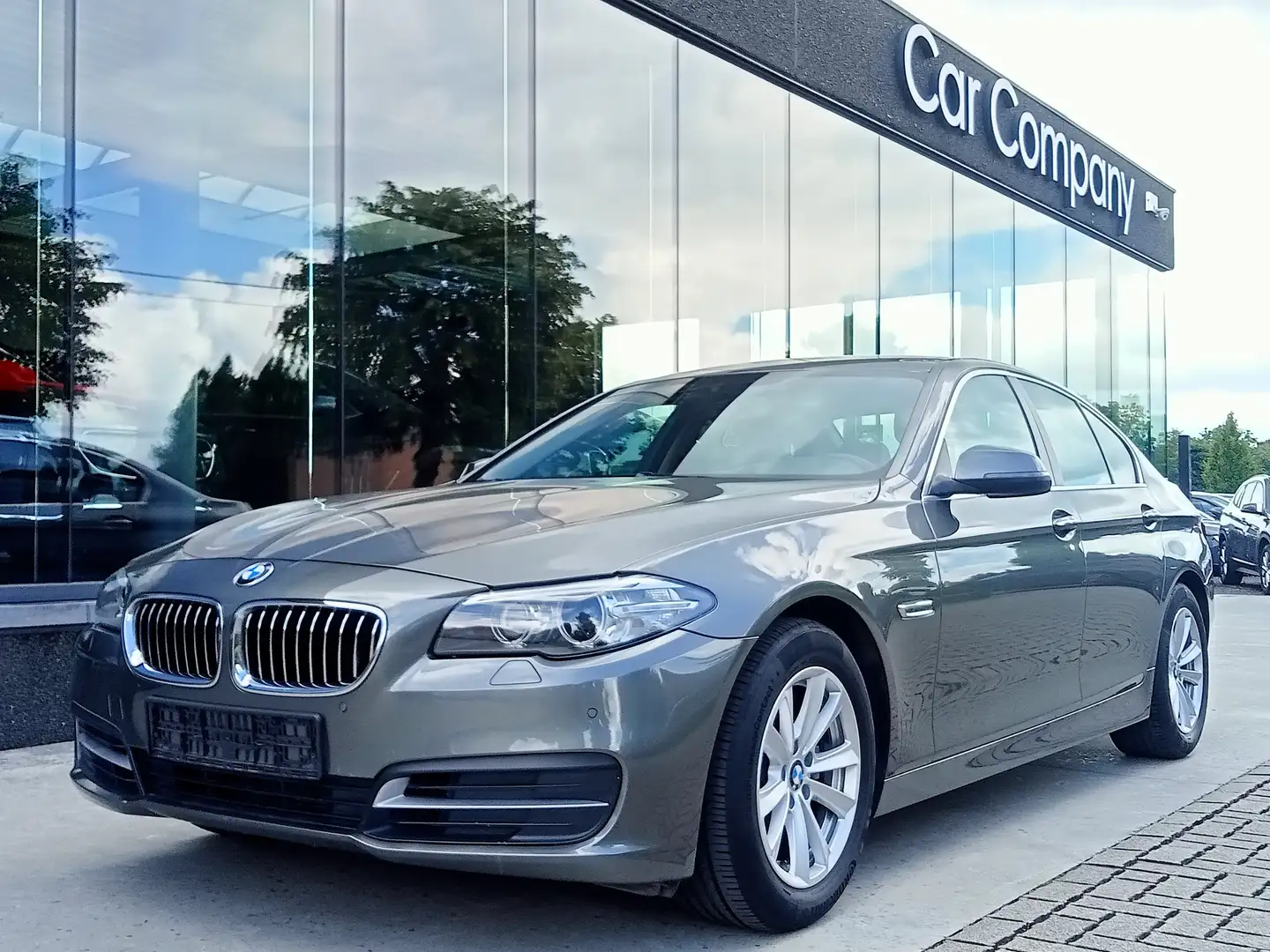 BMW 518 dA Szary - 1