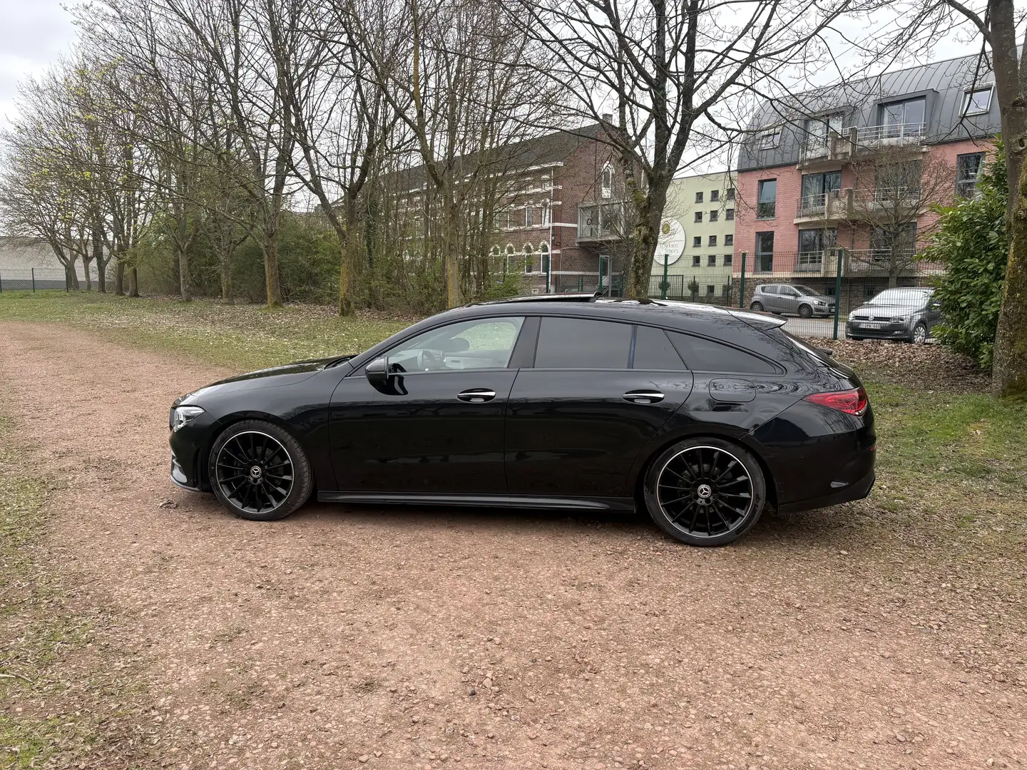 Mercedes-Benz CLA 180 d AMG Line - 2