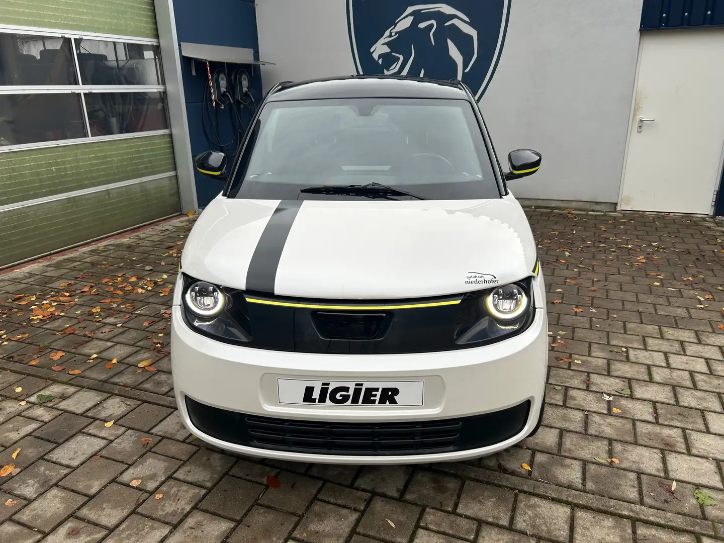 Ligier Myli E.PIC Weiß - 2