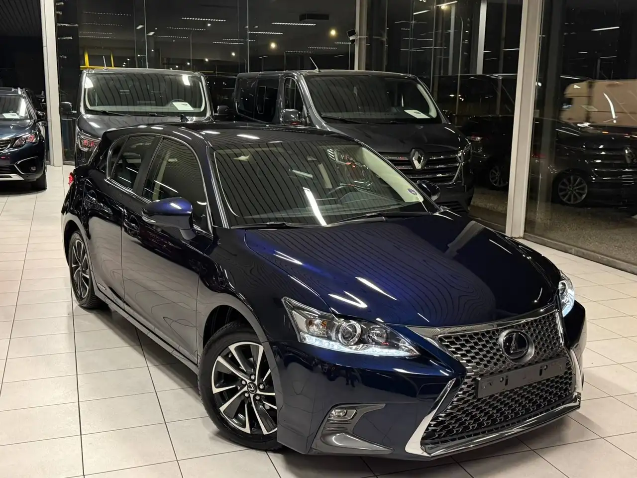 Lexus CT 200h
