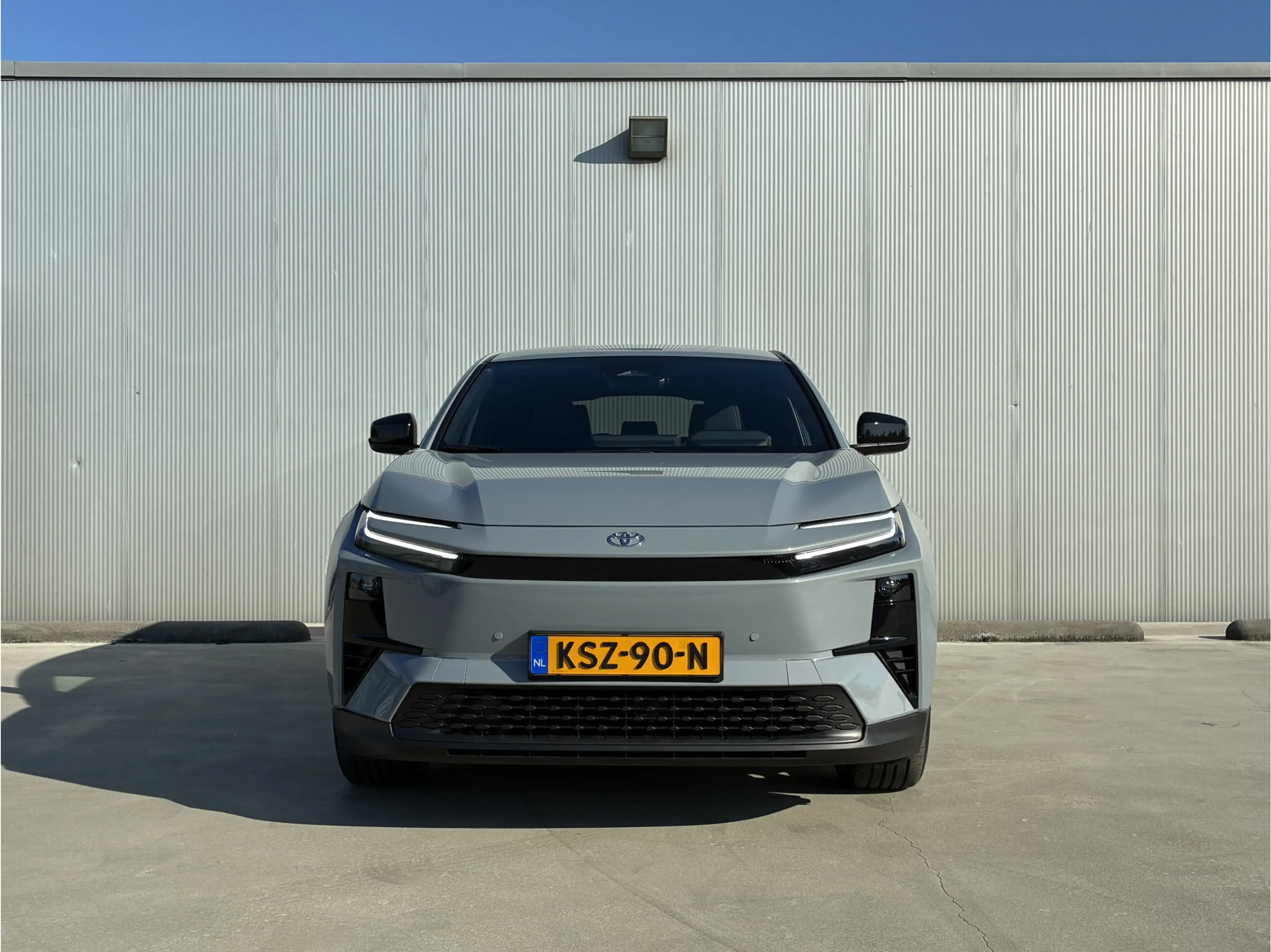 Toyota C-HR+ First Edition 77 kWh Automaat | Warmtepomp | Achte — photo 4