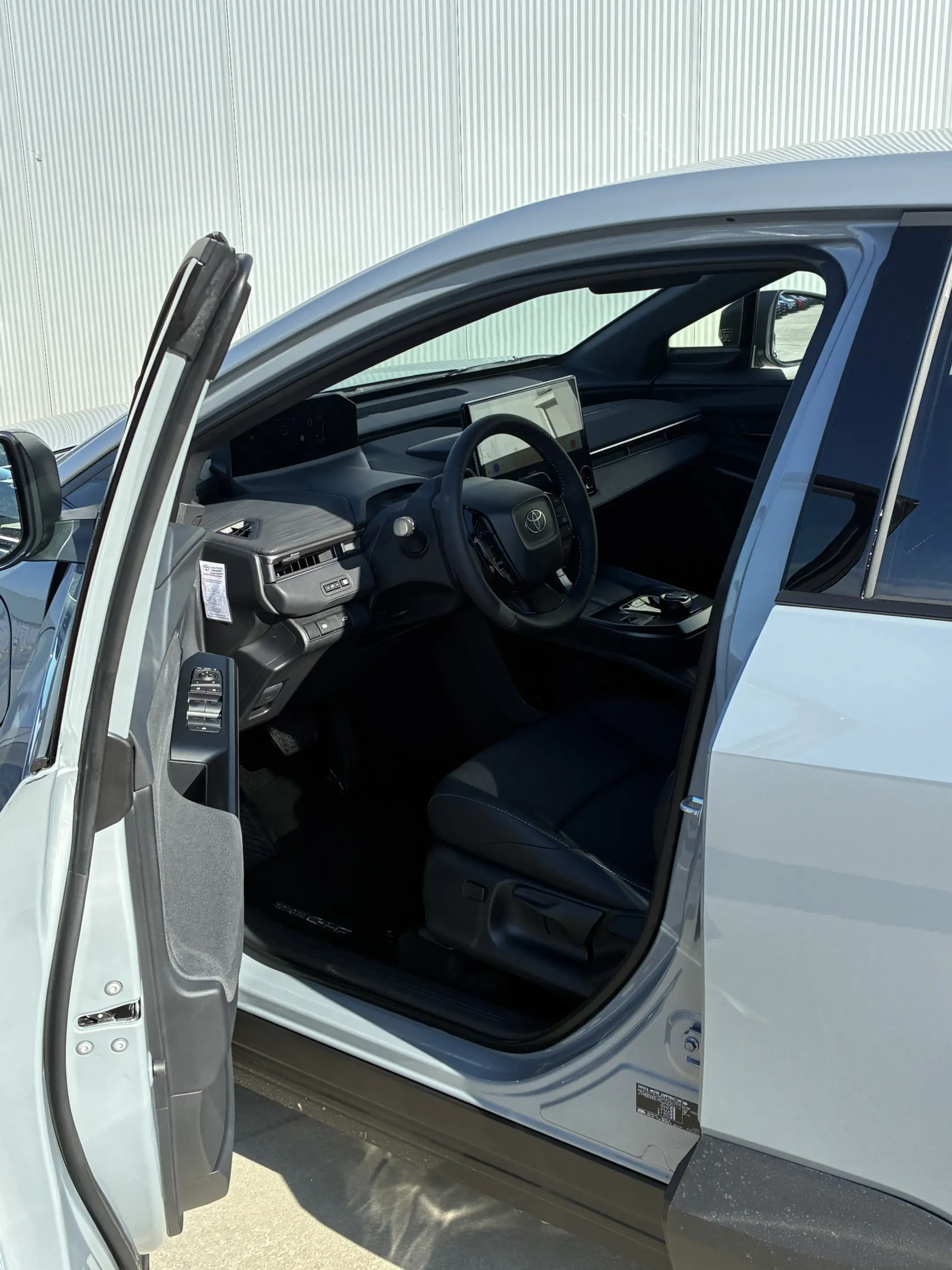 Toyota C-HR+ First Edition 77 kWh Automaat | Warmtepomp | Achte — photo 6