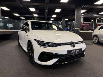 VIII R AKRAPOVIC *HK