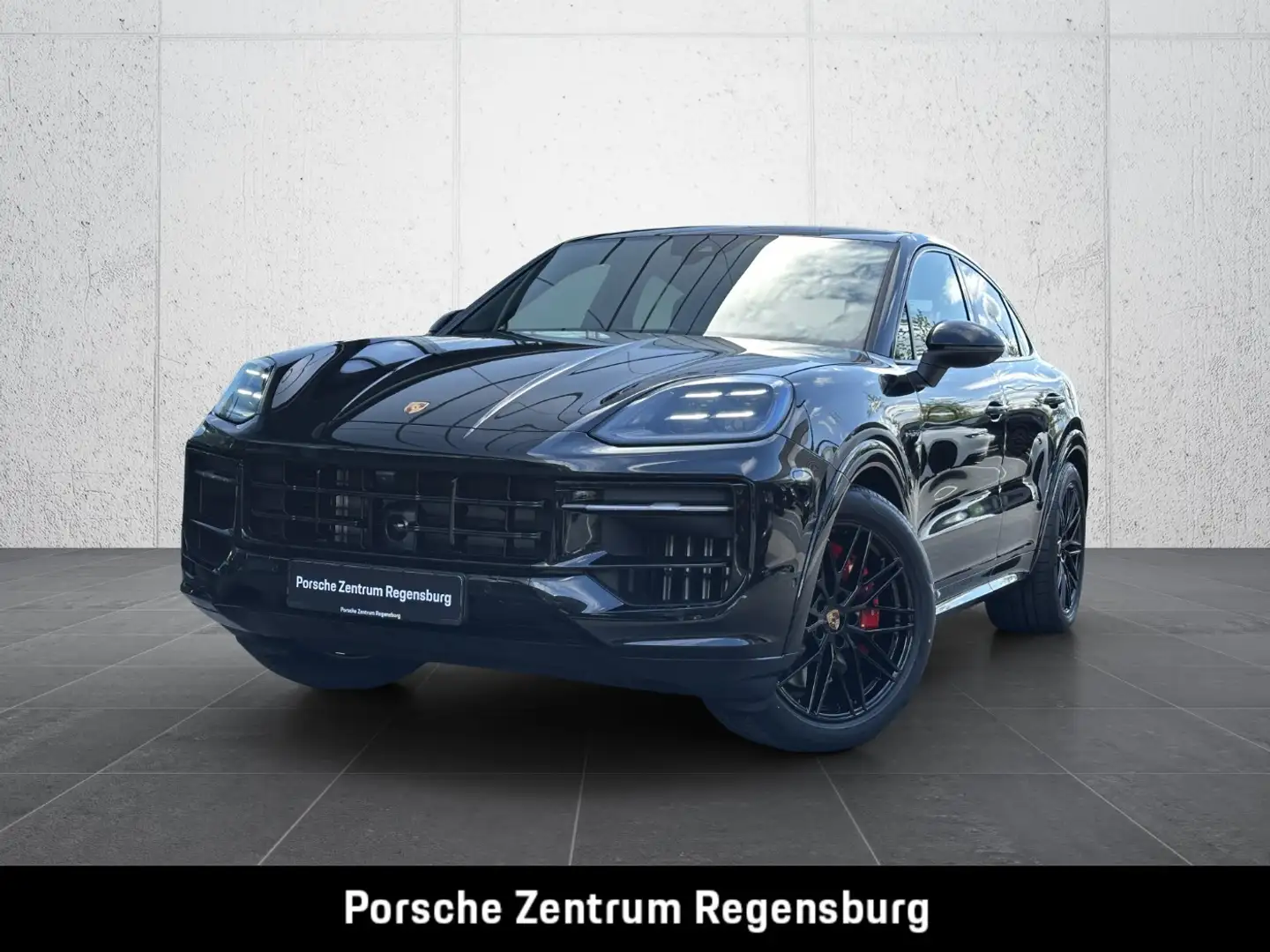 Porsche Cayenne S E-Hybrid Coupé AHK PANO BOSE Zwart - 2