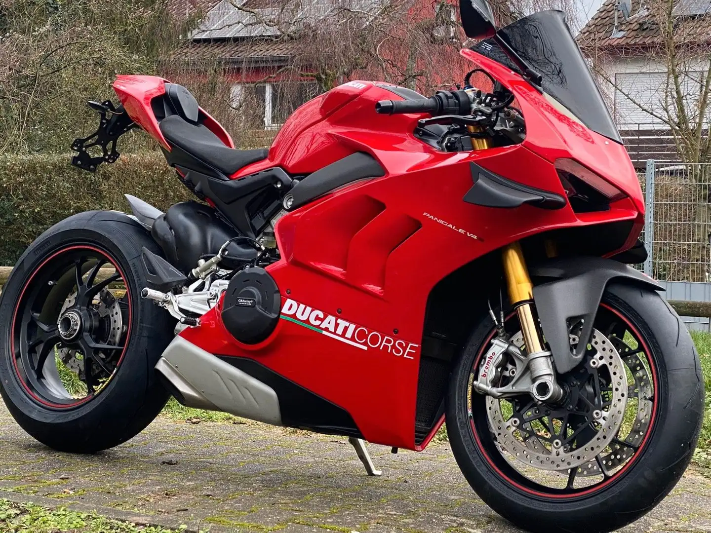 Ducati Panigale V4 S viele Extras Rot - 1
