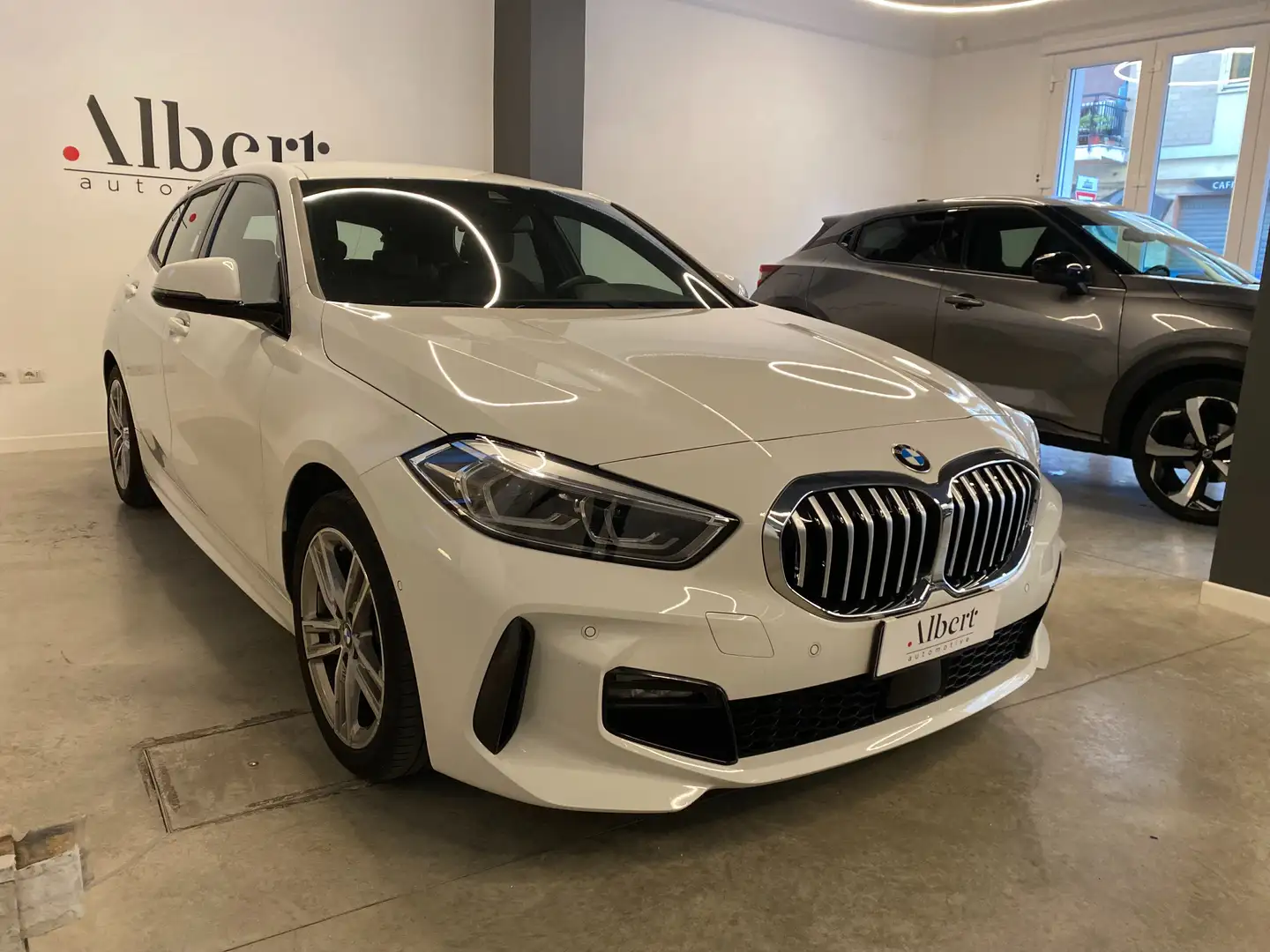 BMW 118 118i Msport 5p auto Bianco - 2