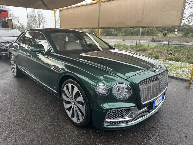Bentley Flying Spur 4.0 V8 550cv auto