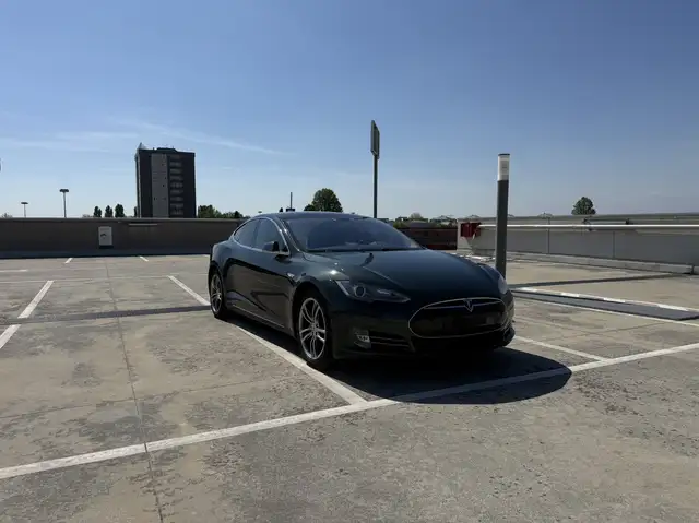 Tesla Model S P85+ Supercharger Free Gratis SC01