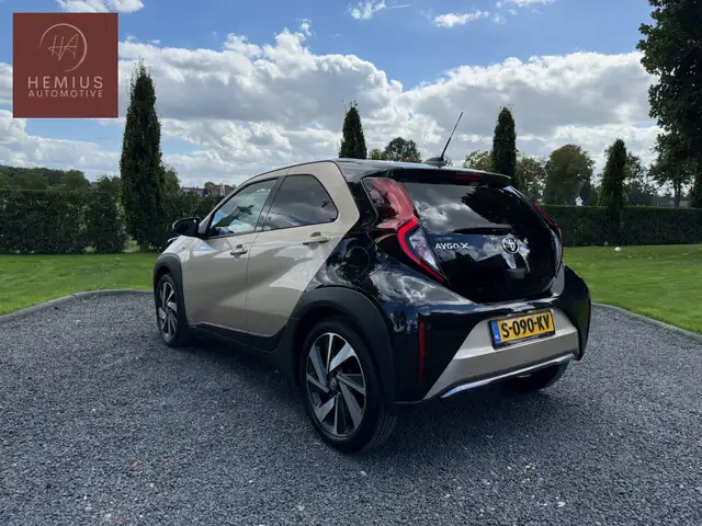 Toyota Aygo X view 4