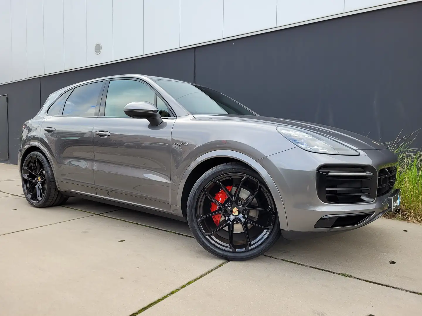 Porsche Cayenne S HYBRID*FULL!*SPORTDESIGNPAKKET*ACC*BOSE*PANO DAK Grigio - 1