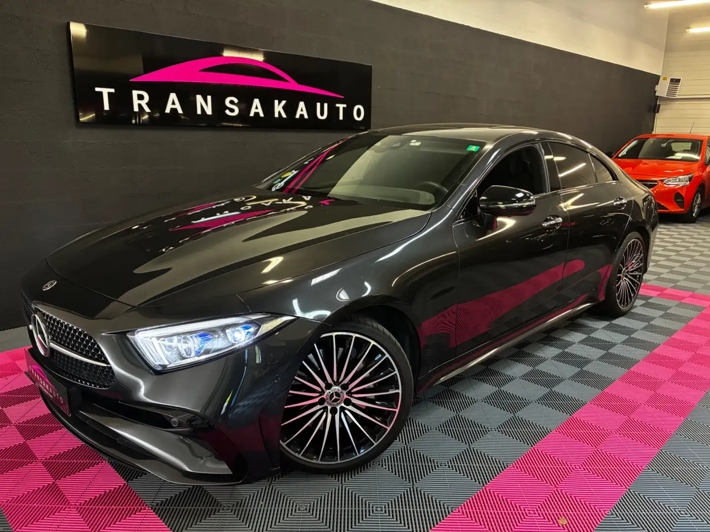 Mercedes-Benz CLS AMG Line Gri - 1