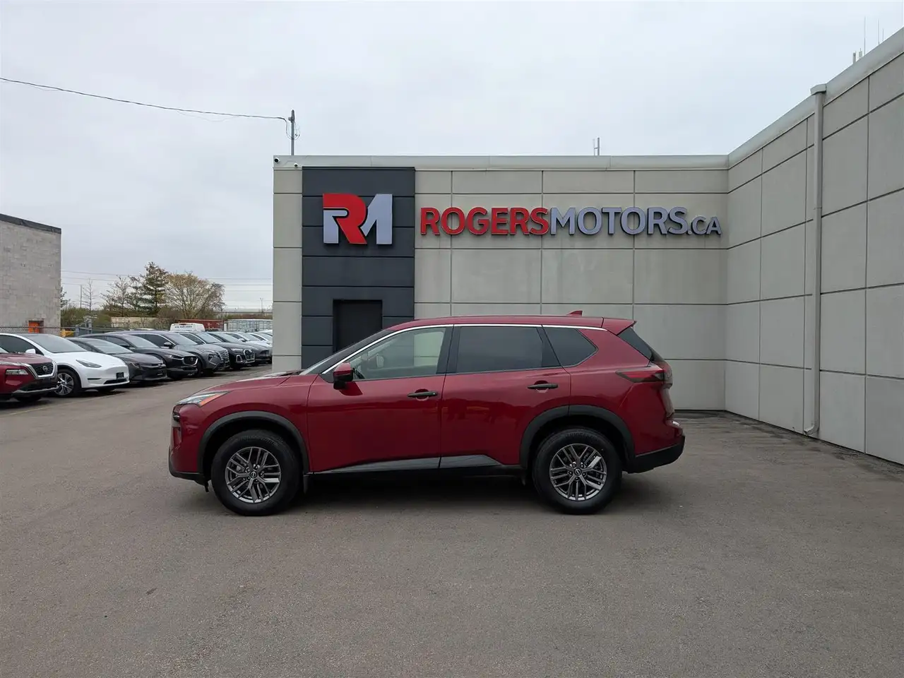 Nissan Rogue снимка Nissan Rogue