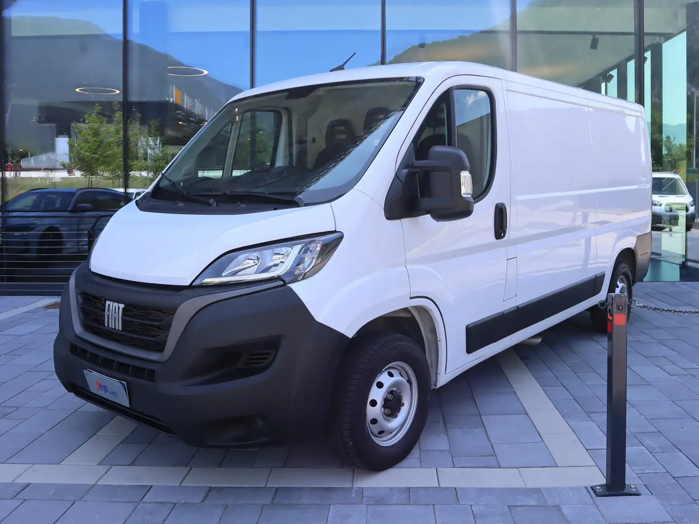 Fiat Ducato 2.2 MJT 140 CV MAXI 35 L2 H1 CAMERA 18650 + iva Bianco - 1