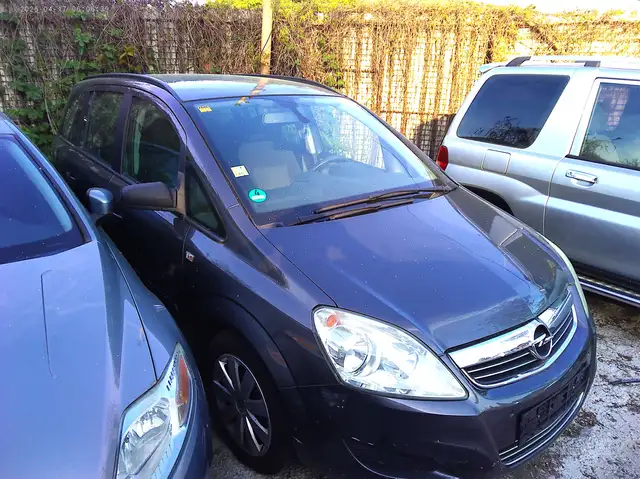Opel Zafira
