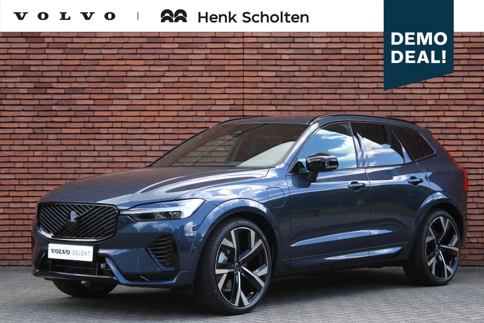 Volvo XC60 T6 Plug-in hybrid Plus Black Edition | Facelift | Blauw - 1