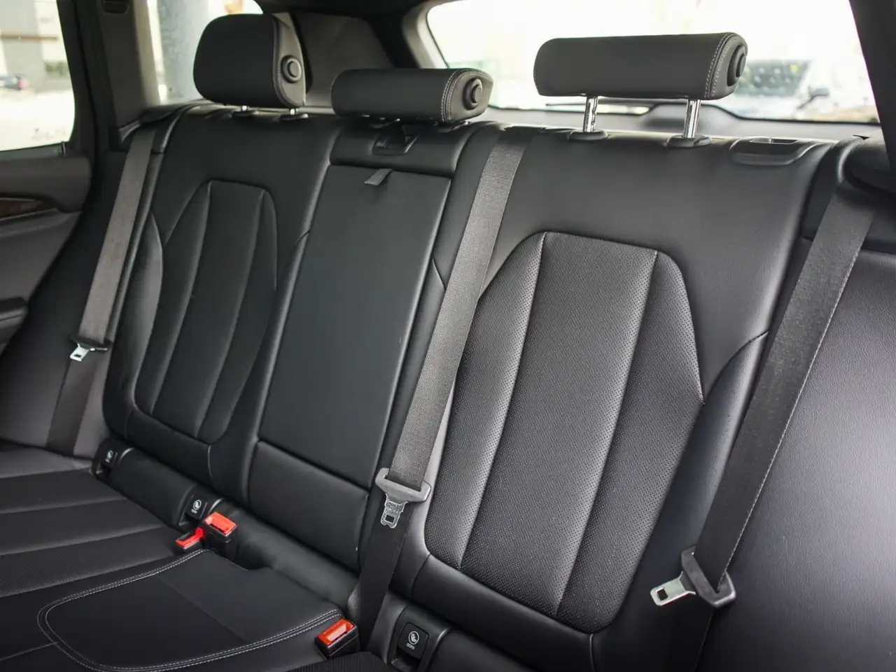 BMW X3 снимка BMW X3