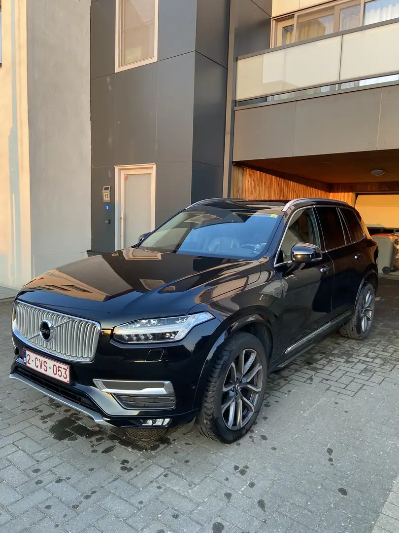 Volvo XC90 D5 AWD Geartronic Inscription Zwart - 2