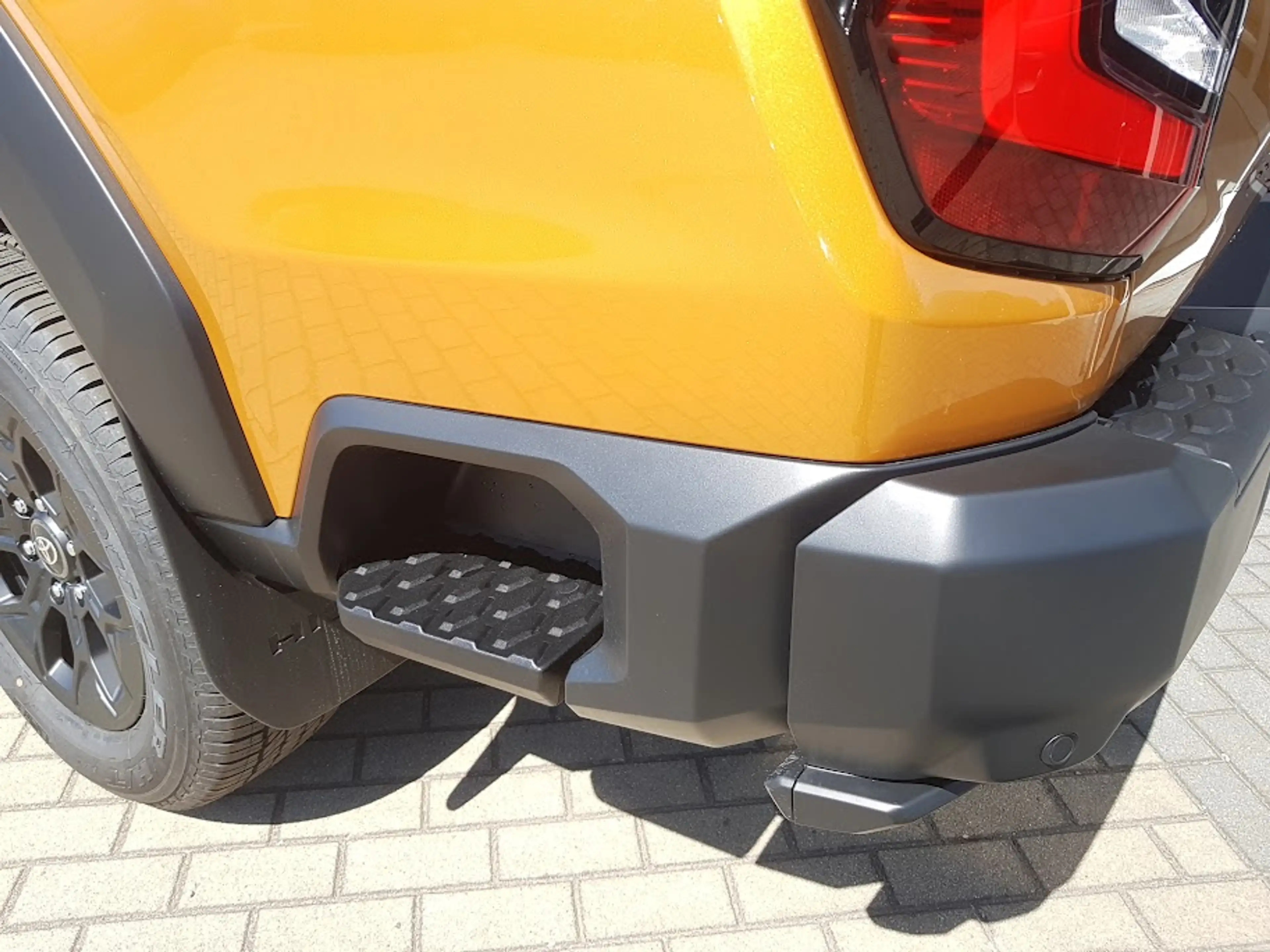Toyota Hilux HiLux 4x4 Double Cab Autm. Invincible — photo 7