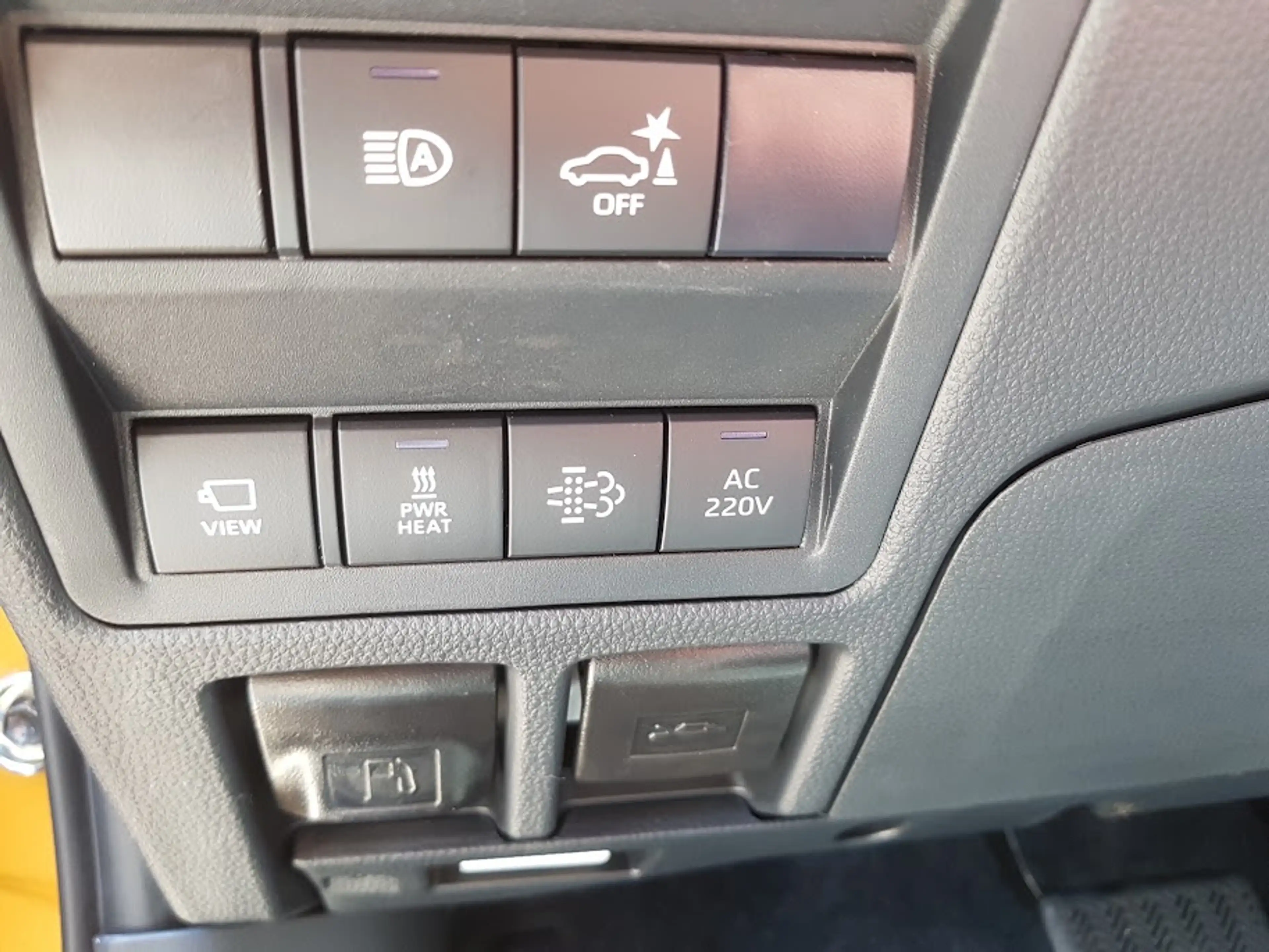 Toyota Hilux HiLux 4x4 Double Cab Autm. Invincible — photo 12