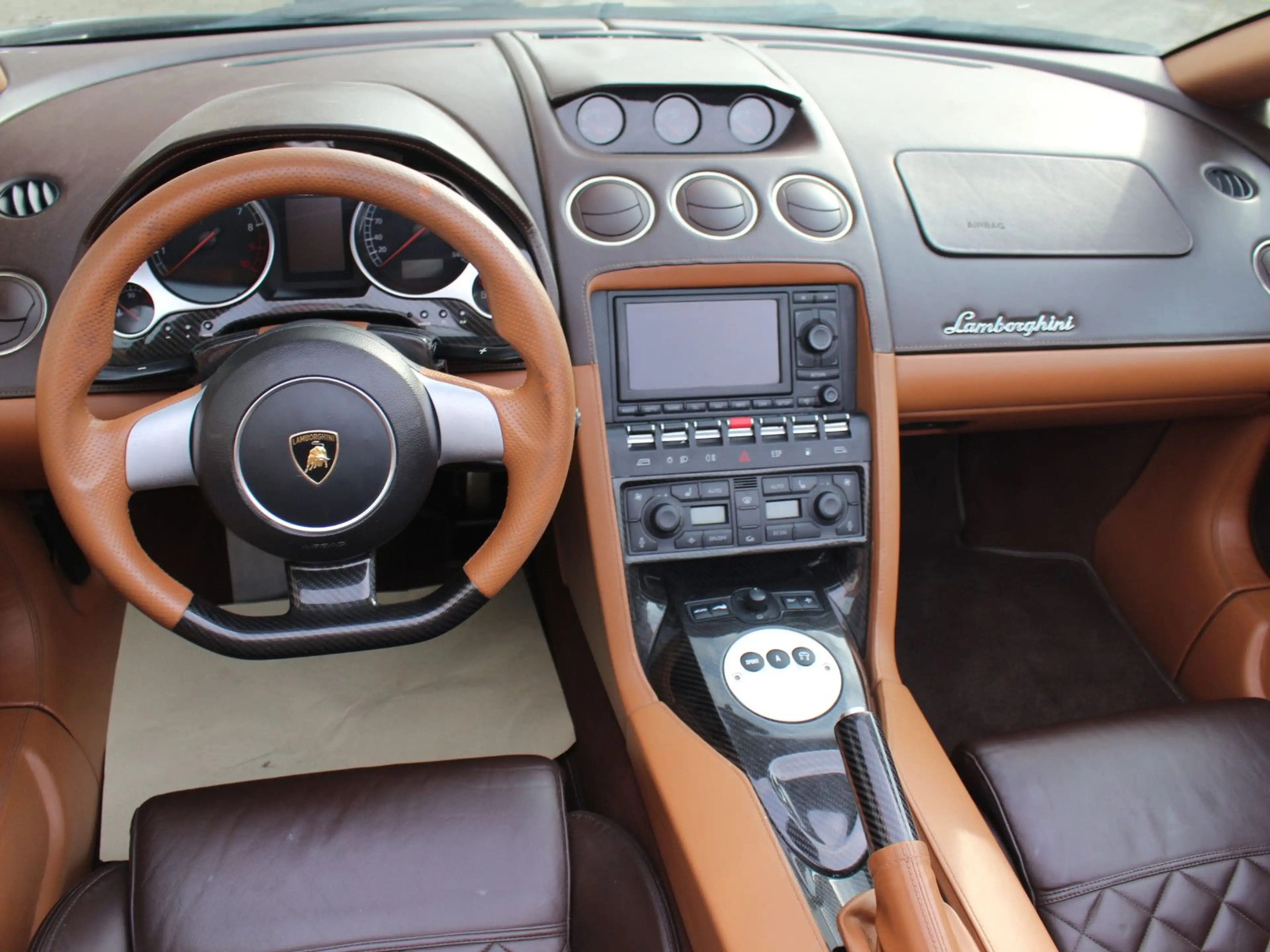 Lamborghini Gallardo Spyder 5.0 V10 Allrad Carbon Lift — photo 13