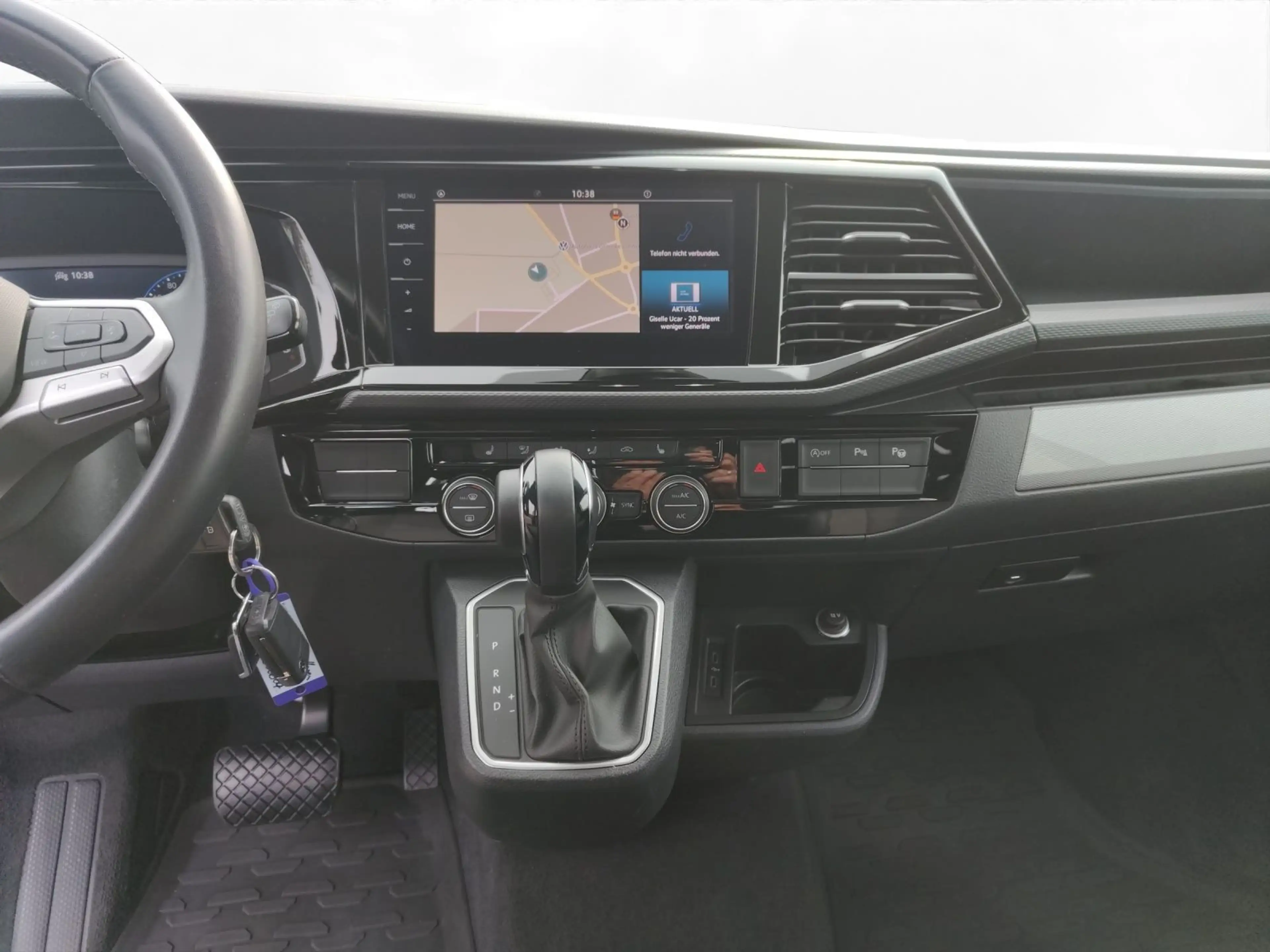 Volkswagen T6.1 Multivan 2.0 TDI Generation Six — photo 6
