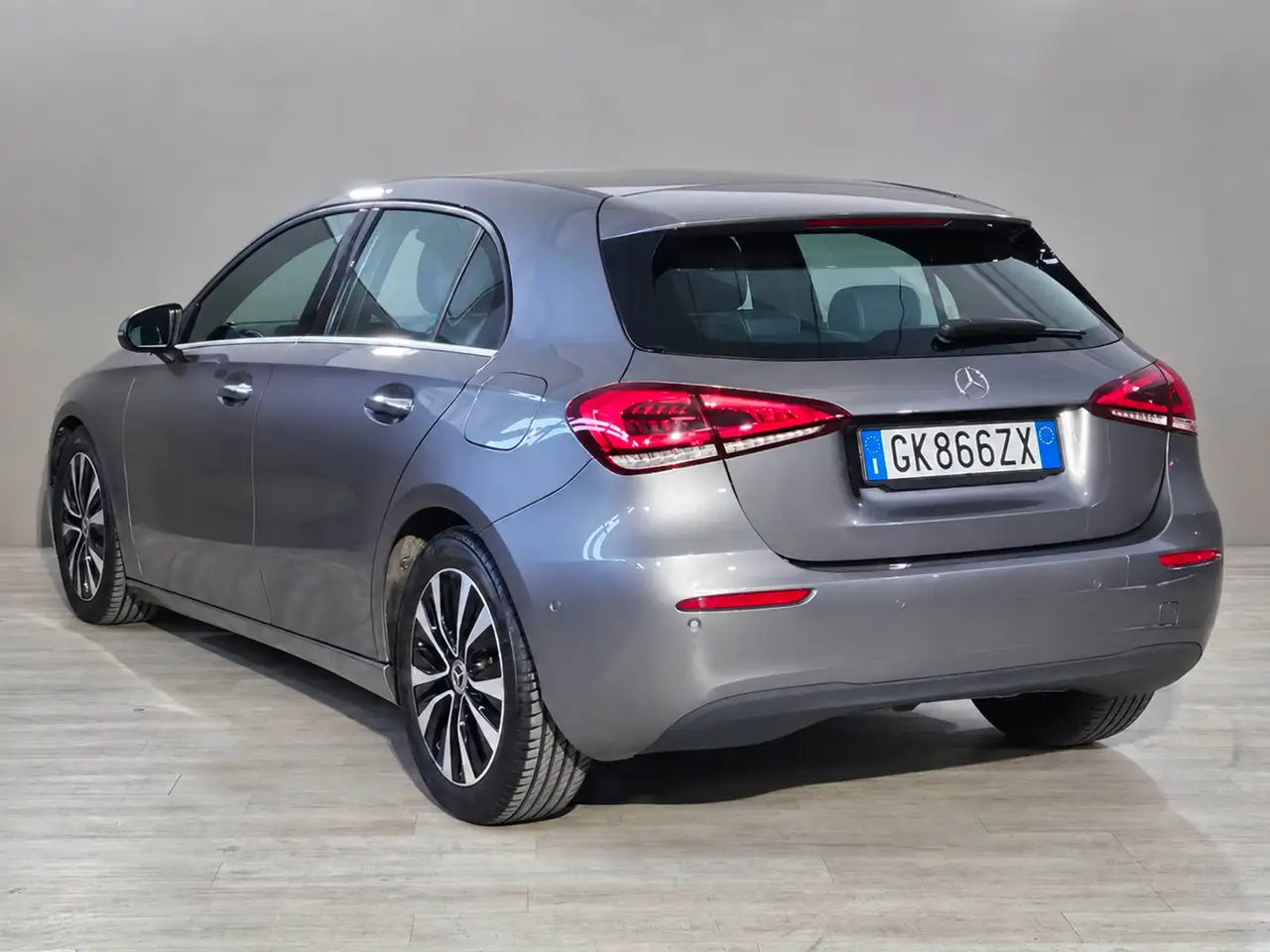Mercedes-Benz A-Class d Executive auto VETTURA IN ARRIVO, миниатюра 4