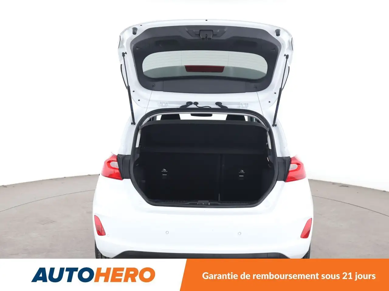 Ford Fiesta 5 portes — photo 16