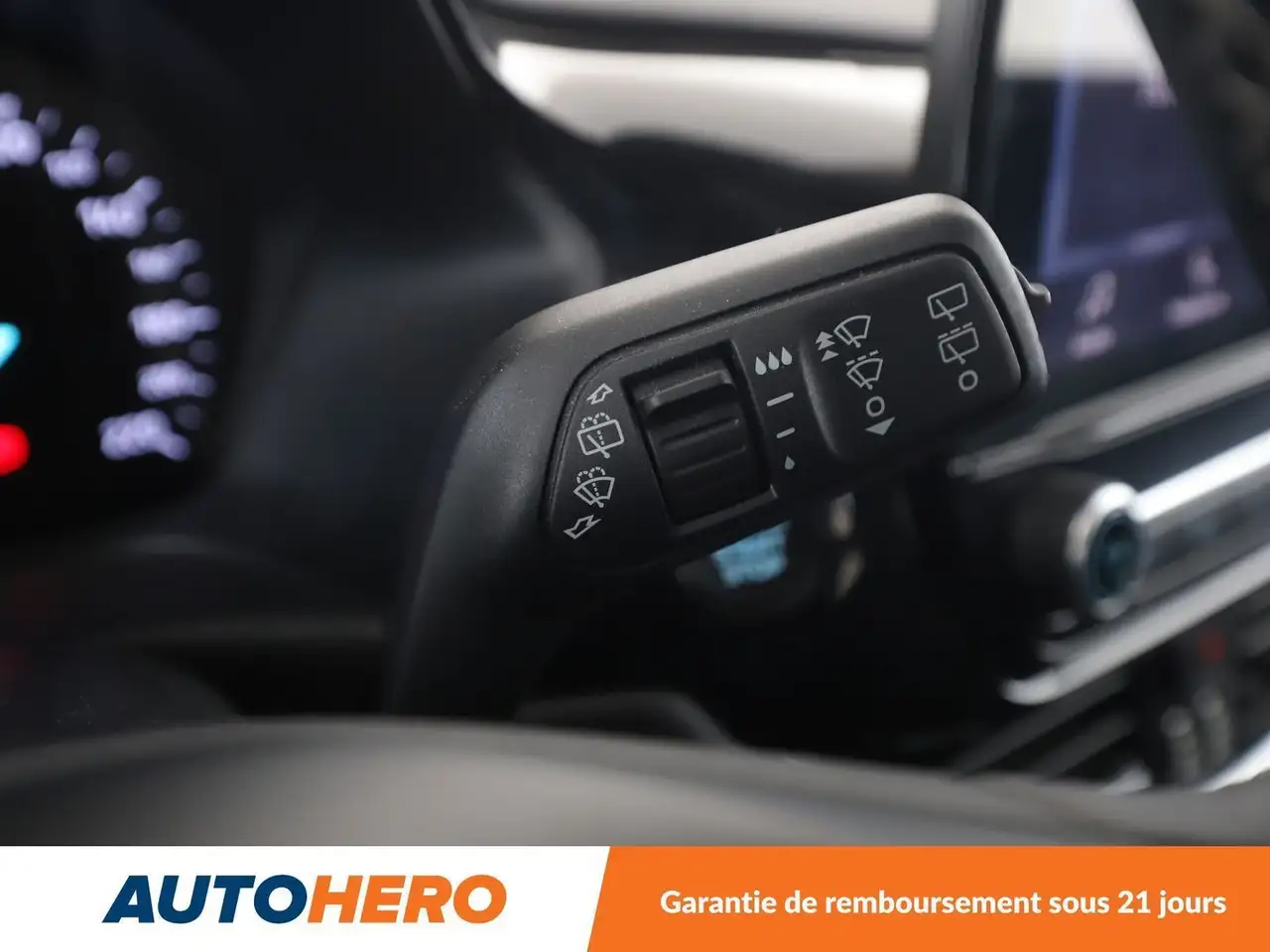 Ford Fiesta 5 portes — photo 21