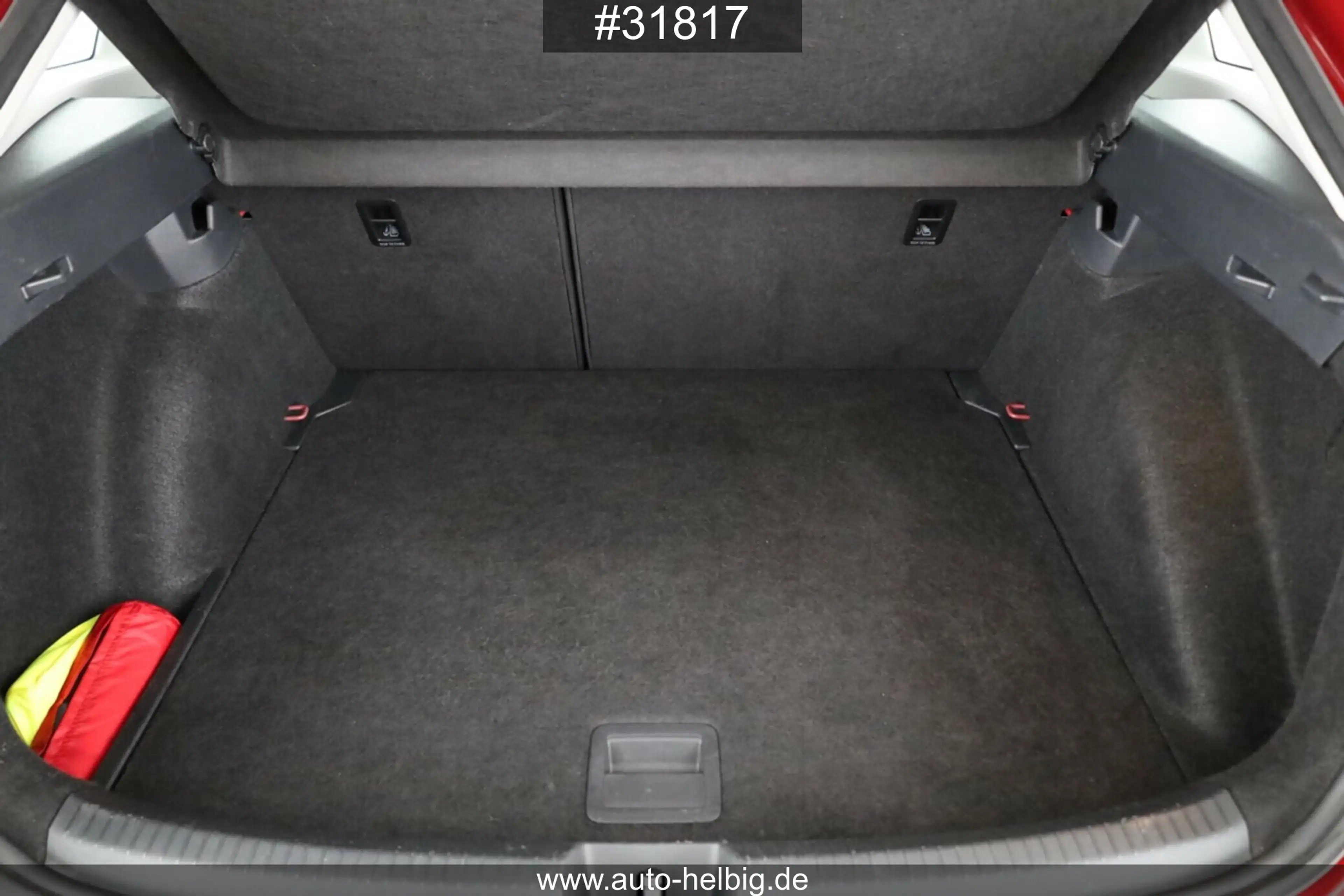 Volkswagen Taigo Taigo 1.5 TSI Style #IQ.Light#Panorama#Cam#ACC# — photo 15